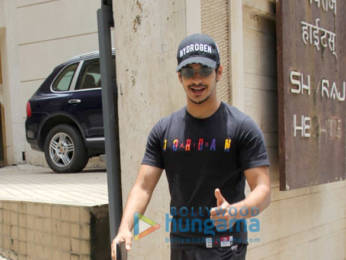 Photos: Ishaan Khatter And Khushi Kapoor spotted Manish Malhotra's office in Bandra