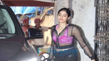 Photos: Janhvi Kapoor spotted at the gym