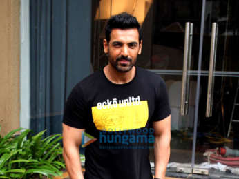 Photos: John Abraham & director Nikhil Advani snapped during Batla House promotions