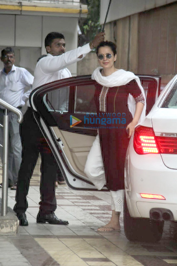 photos kangana ranaut snapped at dance class 3