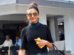 Photos: Rakul Preet Singh snapped in Juhu
