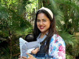 Photos: Sameera Reddy snapped in Bandra
