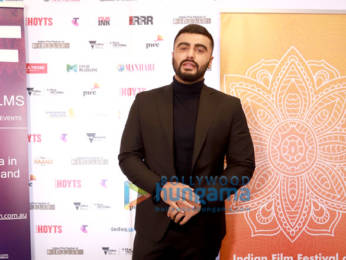 Photos: Karan Johar, Shah Rukh Khan and other celebrities snapped at the IFFM Awards 2019