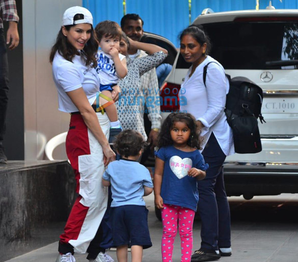 photos sunny leone snapped with her kids at a playschool 2