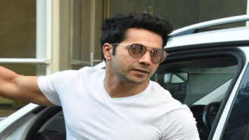 Photos: Varun Dhawan snapped in Andheri