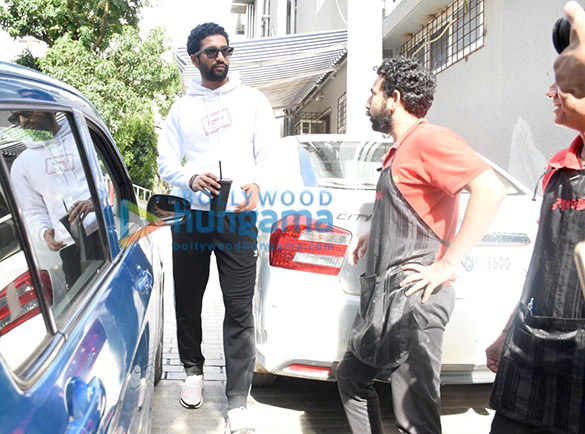 Photos: Vicky Kaushal snapped in Bandra