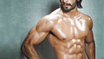 Ranveer Singh breaks the internet yet again with this Topless picture