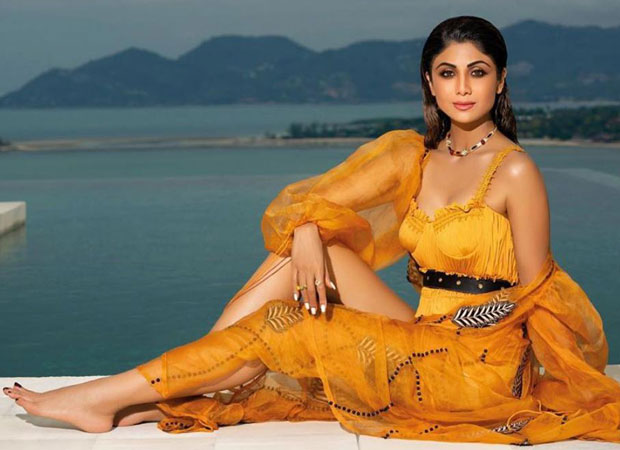 Shilpa Shetty inspires with her Monday motivation video; asks everyone to jump onto the fitness bandwagon