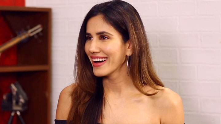 Sonalli Seygall on Salman Khan: “I had a huge CRUSH on Him” | Shekhar Kapur | Luv Ranjan | Sunny Singh | Hate Story 3 Sonalli Seygall on Salman Khan: “I had a huge CRUSH on Him” | Shekhar Kapur | Luv Ranjan | Sunny Singh | Hate Story 3