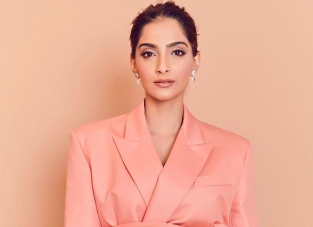 Sonam Kapoor to attend a charity dinner to support humans rights organisation in fighting human trafficking. Sonam Kapoor to attend a charity dinner to support humans rights organisation in fighting human trafficking.