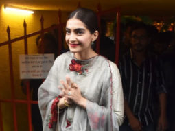 Sonam Kapoor Ahuja visit Shani Temple | The Zoya Factor