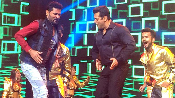 EXCLUSIVE: Salman Khan at Da-Bangg The Tour At LB Stadium in Hyderabad | 2nd November