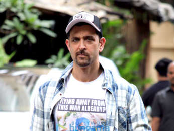Photos: Hrithik Roshan snapped in Mumbai promoting War