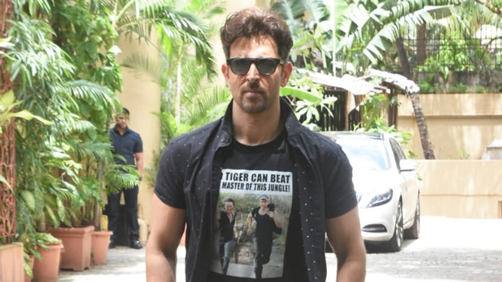 Hrithik Roshan spotted promoting his film War