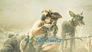 Movie Stills Of The Movie Laal Kaptaan