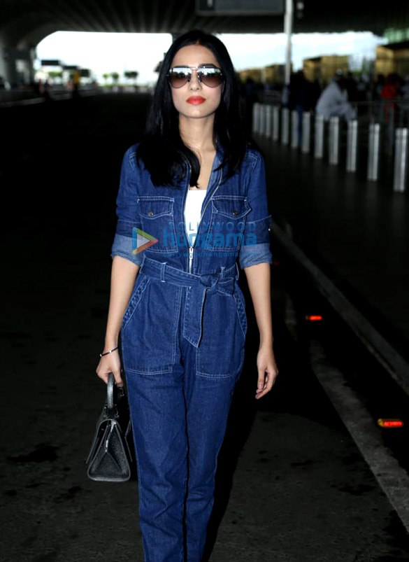 photos ajay devgn and amrita rao snapped at the airport 2