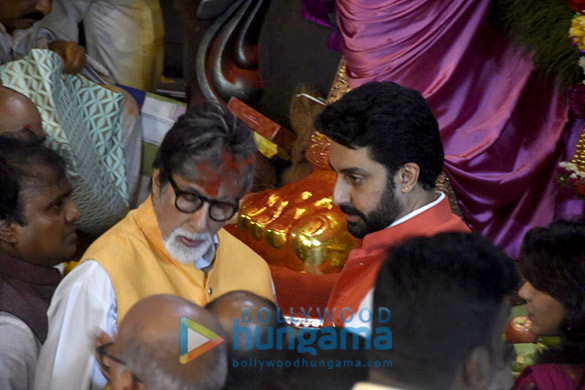 Photos: Amitabh Bachchan and Abhishek Bachchan snapped at Lalbaugcha ...