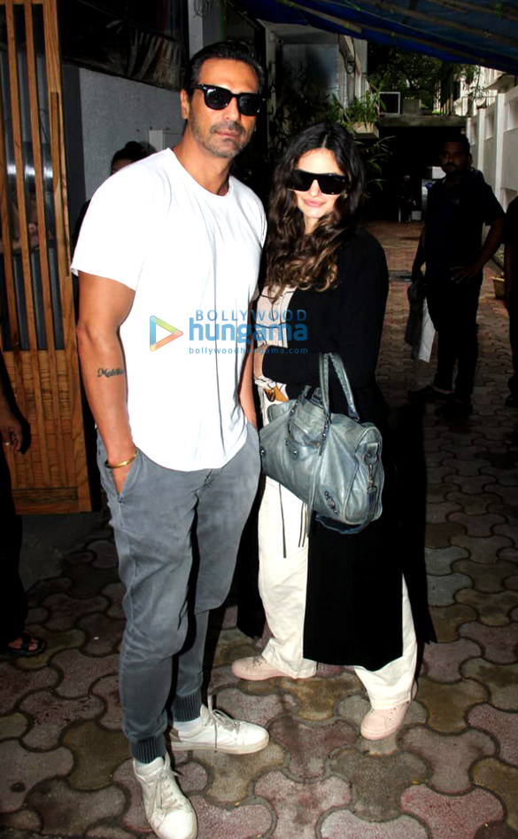 Photos: Arjun Rampal spotted with family at izumi bandra Photos: Arjun Rampal spotted with family at izumi bandra