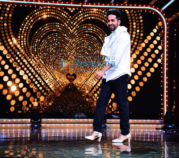 photos ayushmann khurrana snapped on sets of nach baliye 9 promoting his film dream girl 3