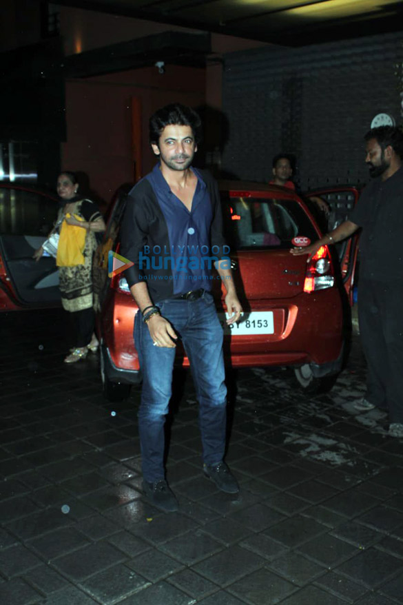 photos celebs grace salman khans residence for ganesh chaturthi celebration3 3 2