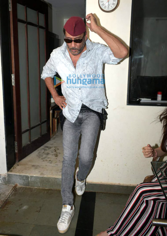 photos celebs grace veteran director rajkumar kohlis birthday celebration 4