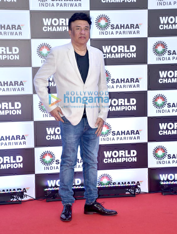 photos celebs snapped at the felicitation of p v sindhu with subrata roy and sahara india pariwar1 4