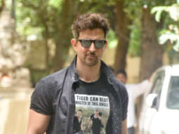 Photos: Hrithik Roshan snapped promoting War
