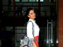 Photos: Kiara Advani spotted at Emmay Entertainment’s office in Vile Parle