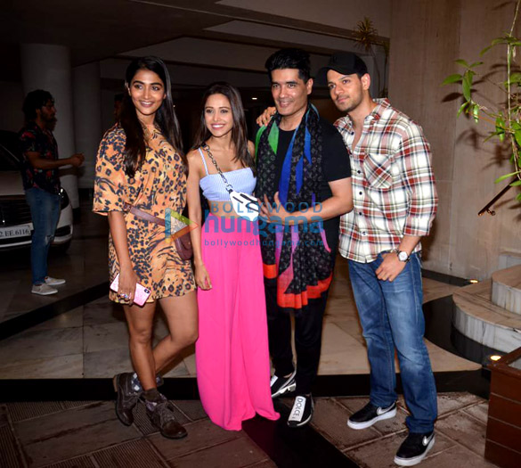 photos pooja hegde nushrat bharucha and sooraj pancholi spotted at manish malhotras residence 2