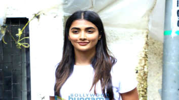 Photos: Pooja Hegde snapped in Juhu