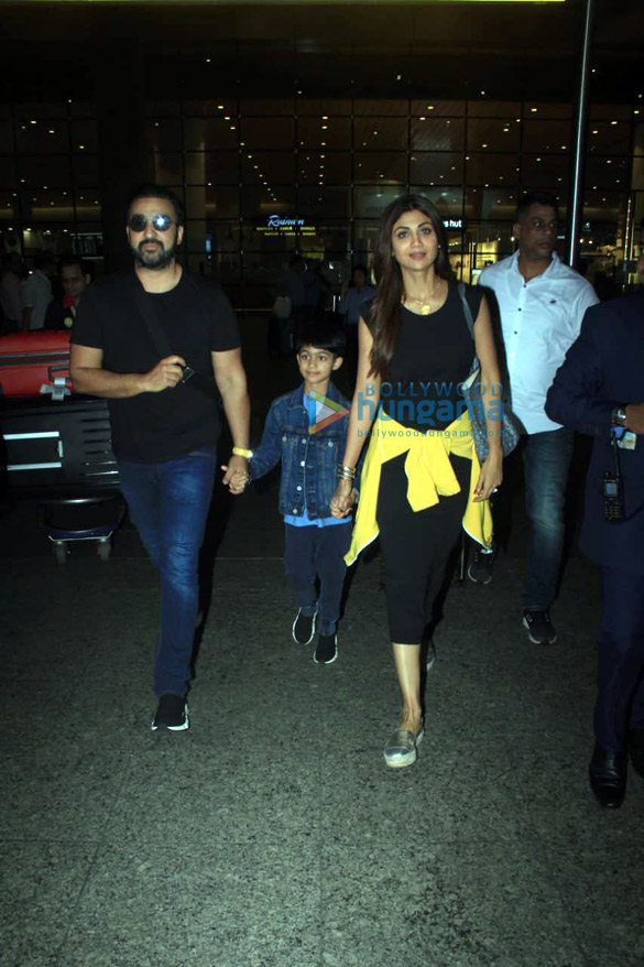 photos priyanka chopra jonas shilpa shetty and others snapped at the airport