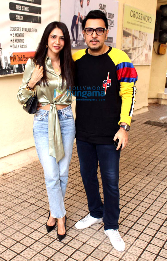 photos rajkummar rao and dinesh vijan grace the trailer launch of made in china 4