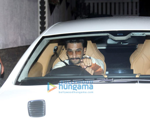 Photos: Ranveer Singh snapped at Farhan Akhtar’s house in Bandra Photos: Ranveer Singh snapped at Farhan Akhtar’s house in Bandra