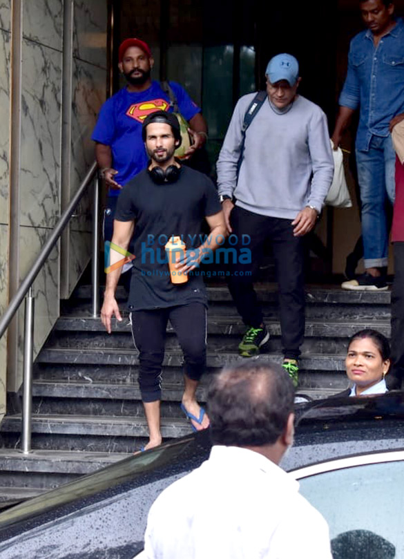 Photos: Shahid Kapoor and Genelia Dsouza spotted at the gym in Bandra
