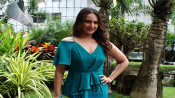 Photos: Sonakshi Sinha snapped in Juhu