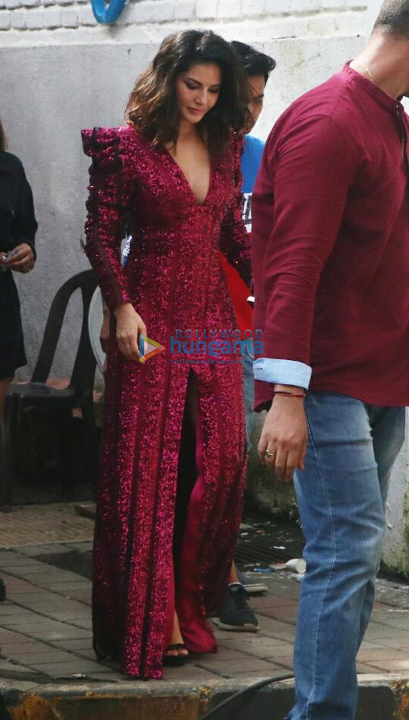 photos sunny leone snapped post an ad shoot in bandra 4