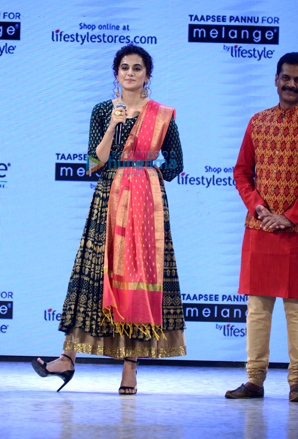 photos taapsee pannu snapped at the melange show 5