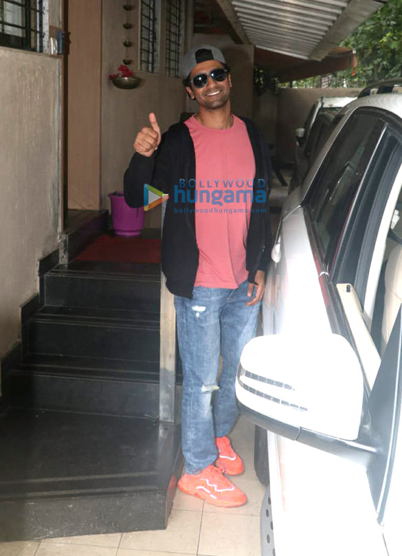 photos vicky kaushal spotted at the matrix office 2