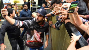 Ranbir Kapoor celebrates birthday with his fans