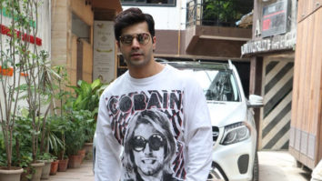 Varun Dhawan spotted at Versova Jetty