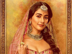 Housefull 4: Pooja Hegde stuns in both her vintage and modern avatars in the first look poster