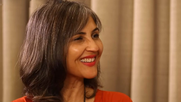 “SRK Ya Salman? Ranbir Ya Ranveer? Fav Cricketer – MS Dhoni”: Anuja Chauhan | Rapid Fire “SRK Ya Salman? Ranbir Ya Ranveer? Fav Cricketer – MS Dhoni”: Anuja Chauhan | Rapid Fire