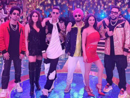 Akshay Kumar reveals the glimpse of Good Newwz coming our way THIS Christmas!