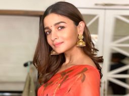 Alia Bhatt looks bespoke in a saree by Picchika as she heads for Durga Ashtami