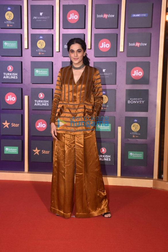 celebs grace the closing ceremony of 21st jio mami film festival 2019 10