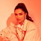 Deepika Padukone celebrates 40 million followers in Instagram by sending out 40 thank you notes to her fans!