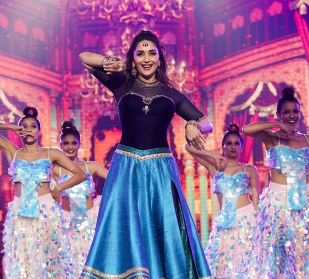 Madhuri Dixit launches her own Youtube channel, shares BTS of her IIFA 2019 tribute to Saroj Khan Madhuri Dixit launches her own Youtube channel, shares BTS of her IIFA 2019 tribute to Saroj Khan