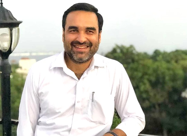 Pankaj Tripathi keeps his tradition of celebrating Durga Puja with wife and in-laws in Kolkata
