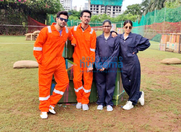 Photos: Varun Dhawan and Janhvi Kapoor are all set to play paintball with their fans from Hyderabad