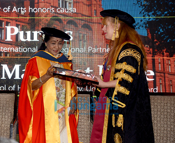photos asha bhosle receives doctorate degree from university of salford in england 2
